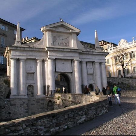 B&B Sotto Le Mura Bergamo Eksteriør billede